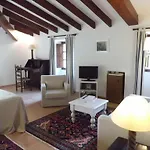 Hotel Llenaire
