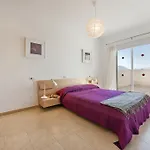 Villa Marisa I