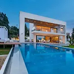 Villa O2