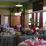 Batian Grand Hotel