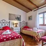 Villa Fullos