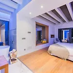Brand New Luxury Villa Infinity Pool & Views