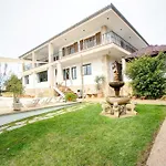 106132 - Villa In Sa Cabaneta