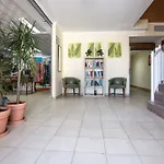 El Cortijo Apartments