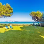 Villa De Les Aguiles