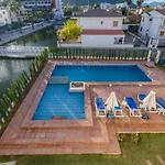 Yourhouse Venecia Apartments