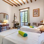 Son Vivot - Doble Estandar Salon