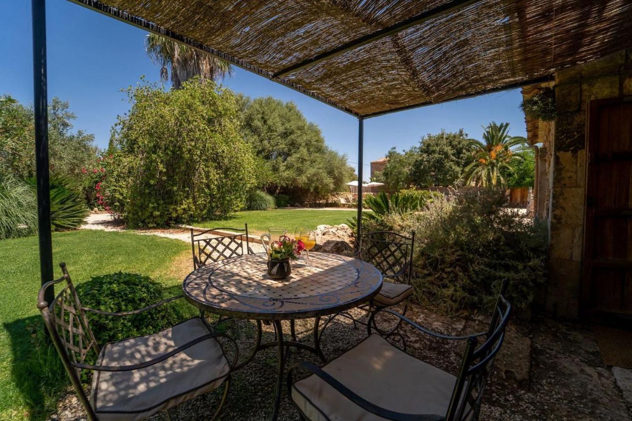 Cugulutx Vila Llucmajor (Mallorca)
