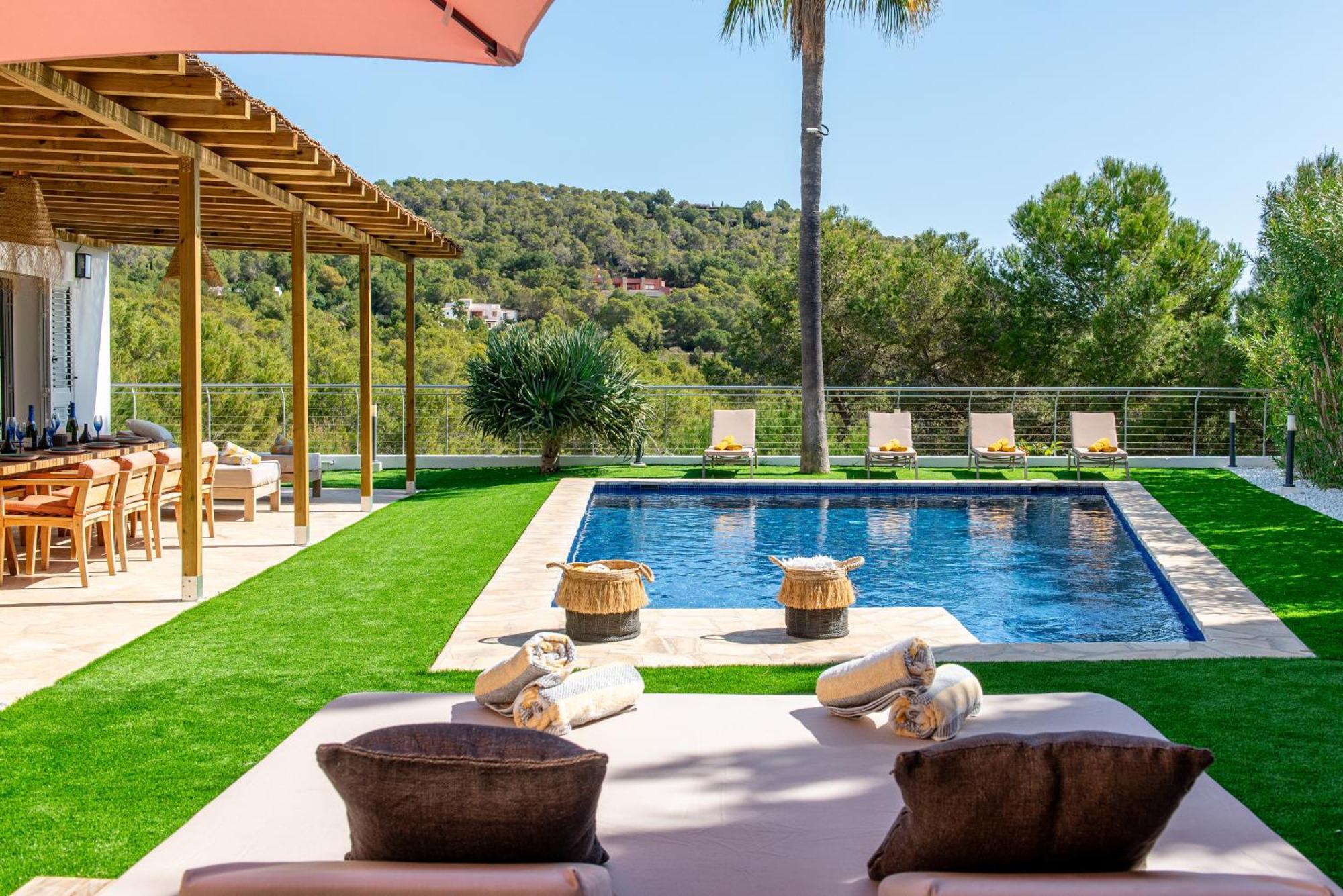 Cap Martinet Tashellu, Boutique 5 Bed - Sea And Forest View Villa