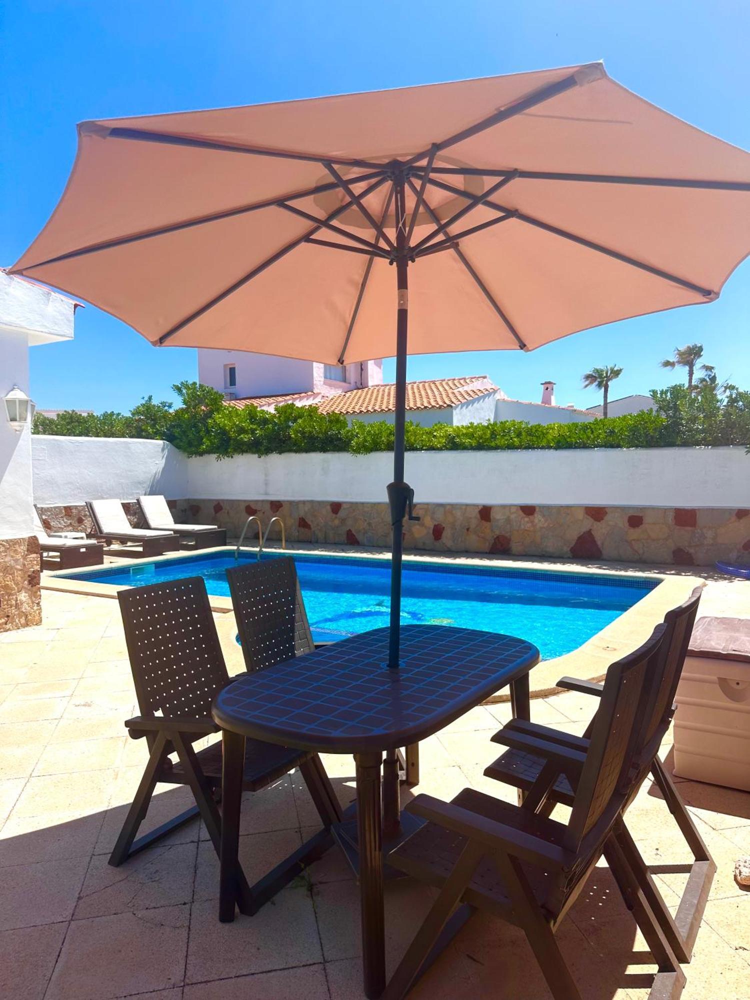 Junto Al Mar Con Piscina Privada *